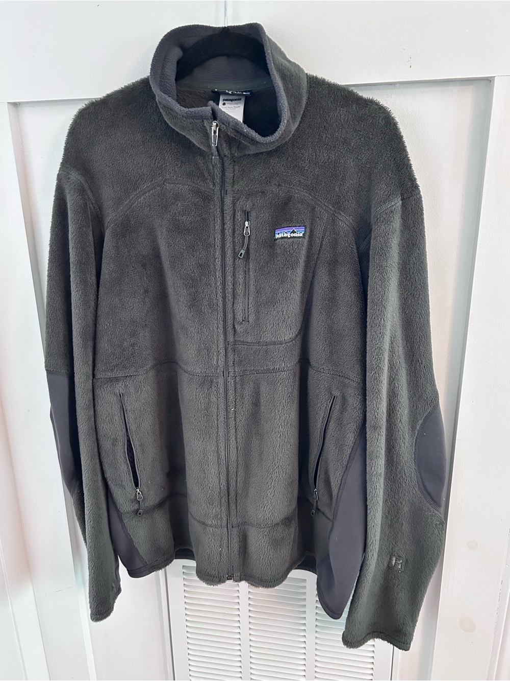 Patagonia R2 Mens full zip Gray Jacket size XL 2011